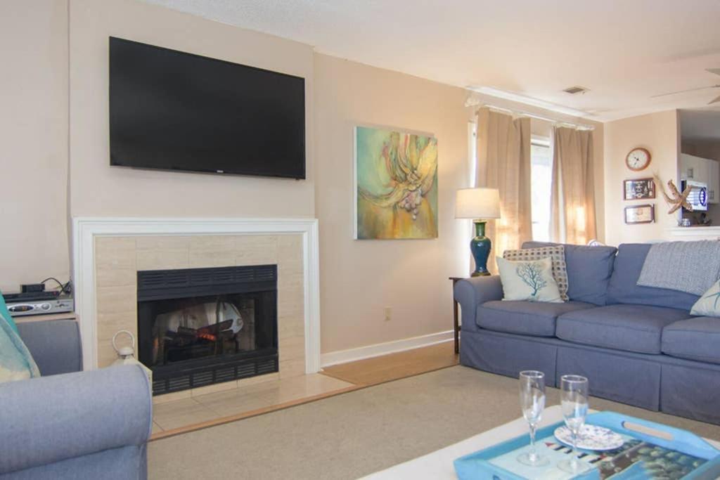 Pelican Point Unobstructed Beach Views Beach Access Out Back Door! Harbor Island Екстериор снимка