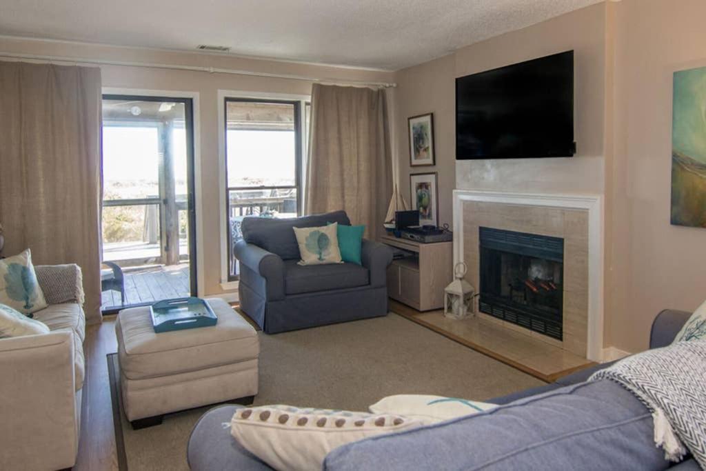Pelican Point Unobstructed Beach Views Beach Access Out Back Door! Harbor Island Екстериор снимка