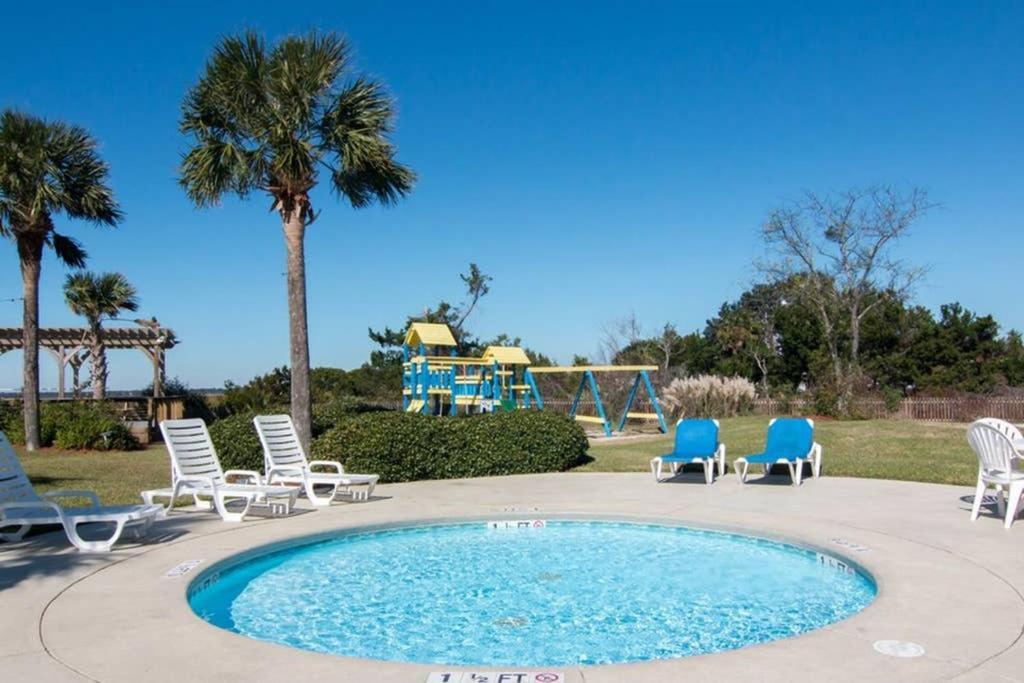 Pelican Point Unobstructed Beach Views Beach Access Out Back Door! Harbor Island Екстериор снимка
