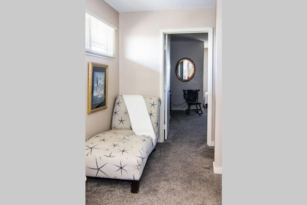 Pelican Point Unobstructed Beach Views Beach Access Out Back Door! Harbor Island Екстериор снимка